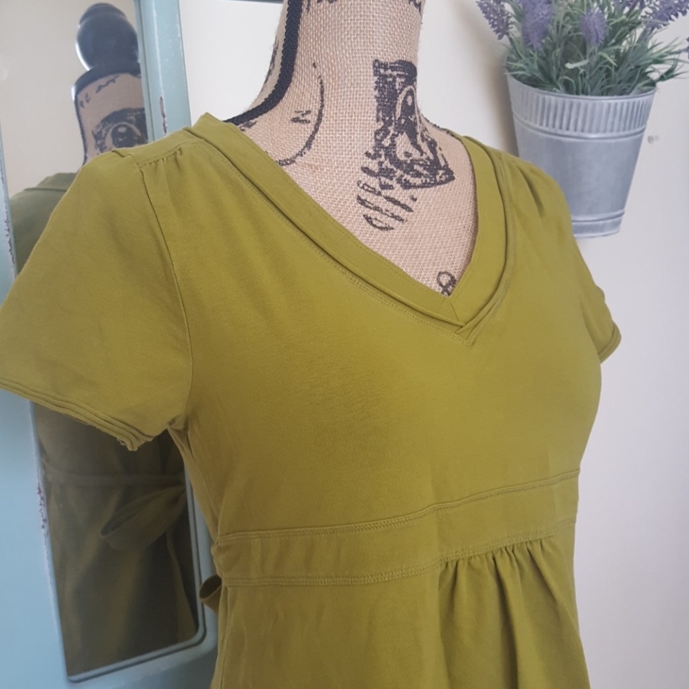 Duo Maternity Green Top with tie - Picture 2 of 4